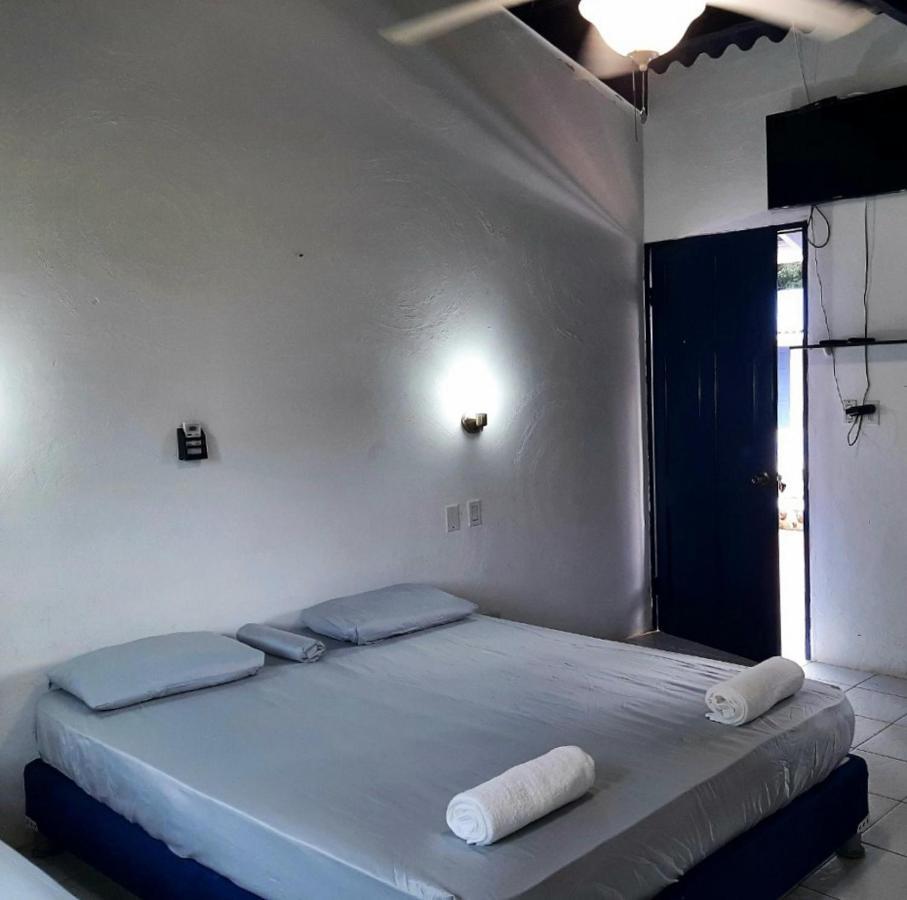 Paradise Island Beach Hotel Isla Grande Room photo