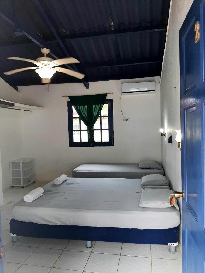 Paradise Island Beach Hotel Isla Grande Room photo